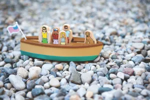 Lake Life Vintage Magnetic Boat