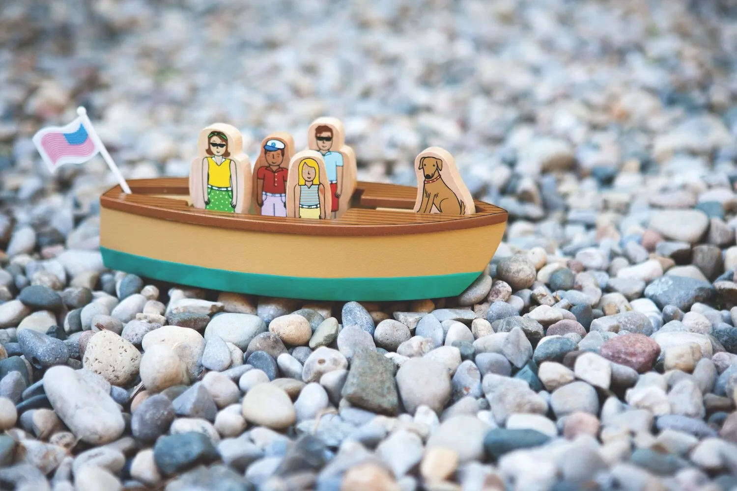 Lake Life Vintage Magnetic Boat
